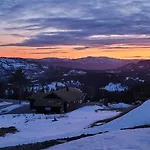 Wonderful With Amazing Mountain - View Дом отдыха