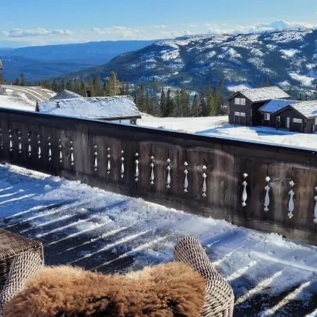 Feriehus Wonderful With Amazing Mountain - View Lifjell