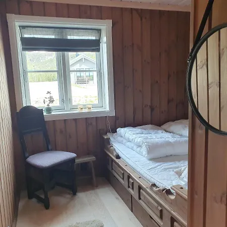 Feriehus Wonderful With Amazing Mountain - View Lifjell