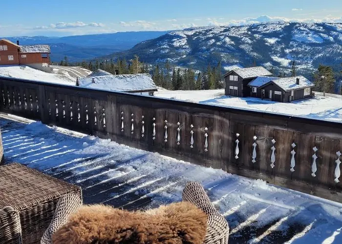 Ferienhaus Wonderful With Amazing Mountain - View Lifjell