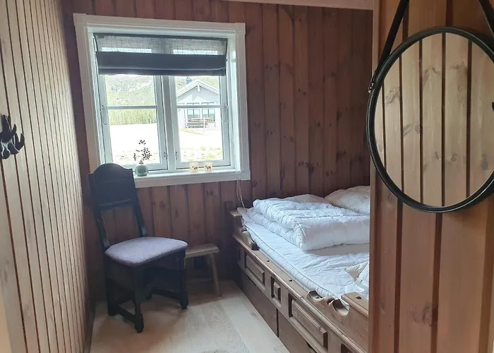 Ferienhaus Wonderful With Amazing Mountain - View Lifjell